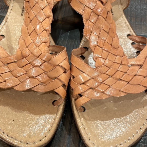 Handmade Leather Sandals/Chunklas - Picture 2 of 8